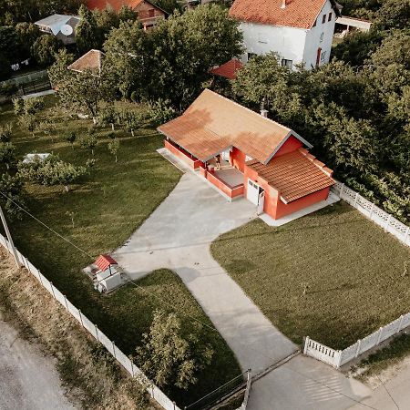 Vikendica Castanea Banja Zdrelo Villa Petrovac na Mlavi Exteriör bild