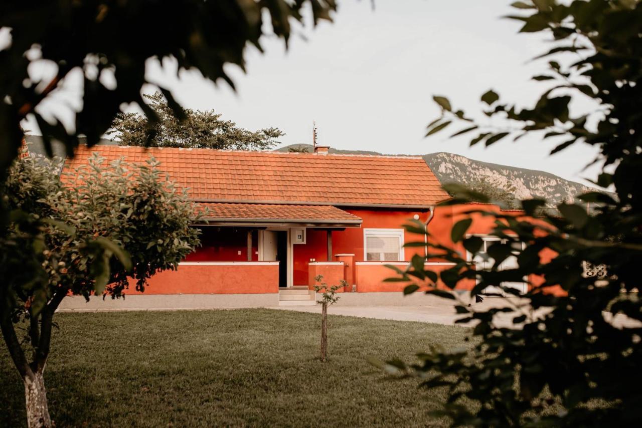 Vikendica Castanea Banja Zdrelo Villa Petrovac na Mlavi Exteriör bild
